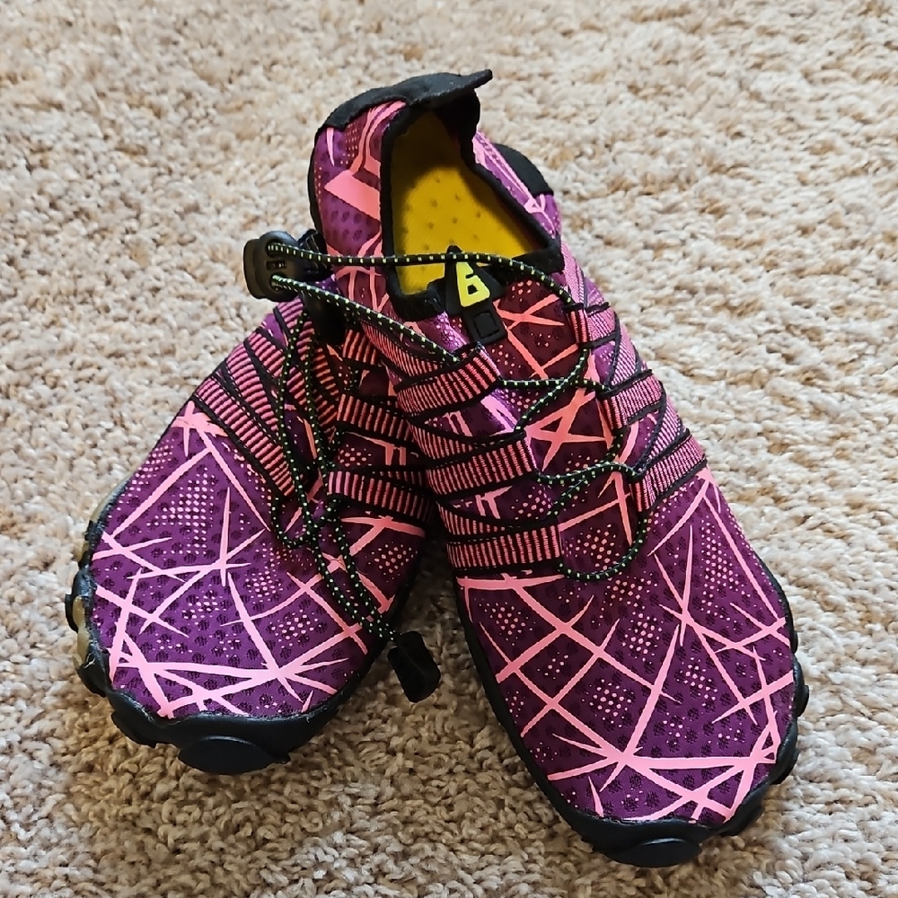 Pink & Purple Water Shoes with Geometric Print EUC
